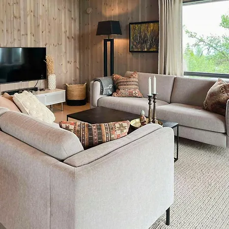 بيت للعطل Family With Jotunheim Mountain Views