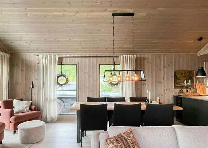 Semesterbostad Family With Jotunheim Mountain Views *